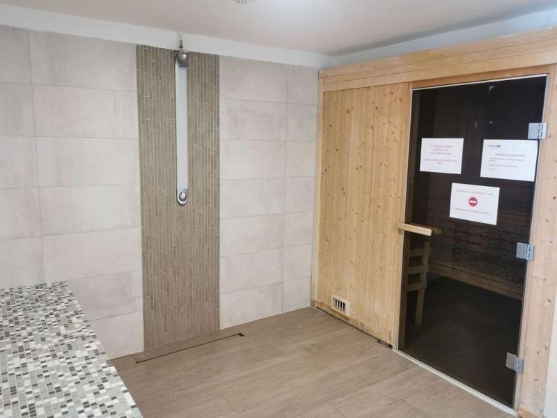 לז אור Cosy Cottage 1800 - Pied Des Pistes - Piscine, Sauna, Parking Privee מראה חיצוני תמונה